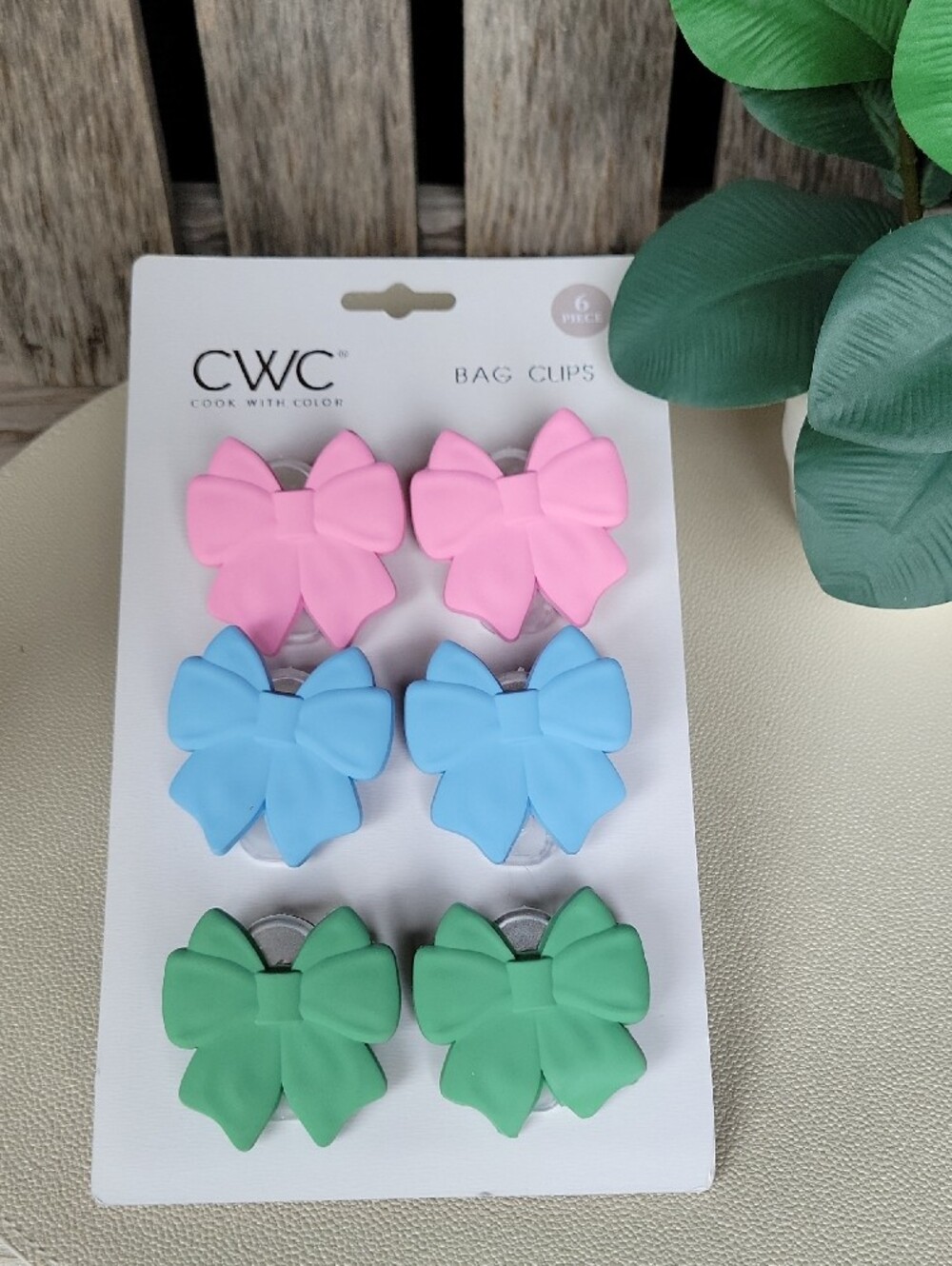 CWC Bow Bag Clips — Pink, Blue & Green (6-Pack) - Picture 4 of 4